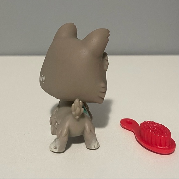 littlest pet shop #81 - Picture 2 of 4